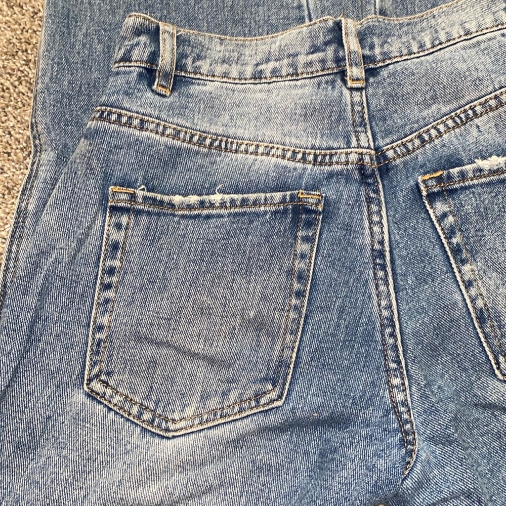 PacSun Ripped Jeans - Picture 3 of 4
